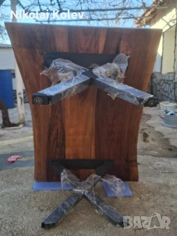 Холна маса от масив орех, снимка 10 - Маси - 52937404