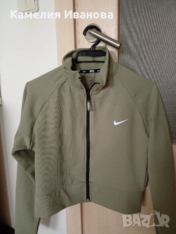 Страхотни екипчета на Nike и долнища -28 лв, снимка 2 - Спортни екипи - 51483913