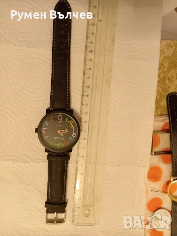 часовник YAZOLE 