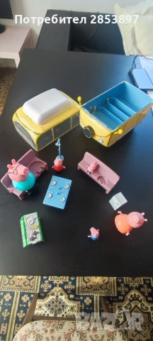 Семейство Пепа Кемпер Ван с фигури, снимка 4 - Коли, камиони, мотори, писти - 51002884