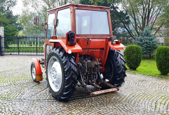 Трактор МФ 255, снимка 4 - Селскостопанска техника - 32057565