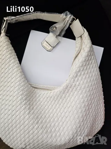ЧАНТА GUESS  - НОВА , снимка 11 - Чанти - 47834345