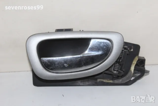 Дръжка врата вътрешна предна дясна Пежо 307 св комби 2002 1.6i Peugeot 307SW, снимка 2 - Части - 48252809