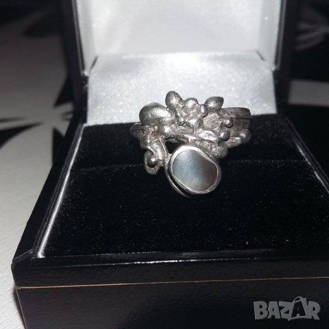 Сребърен пръстен със седеф, снимка 1 - Пръстени - 42305861
