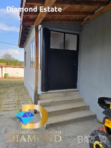 Едноетажна къща в село Долно Ботево, общ. Стамболово, снимка 9 - Къщи - 56127106
