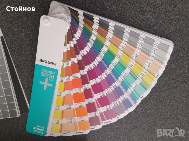 Pantone (Пантоне) и  HKS (ХКС) книги, снимка 3 - Друго - 37671739