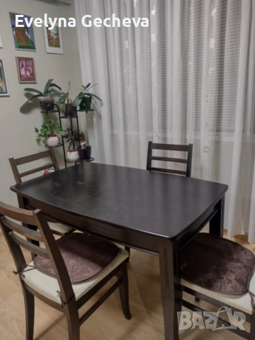 Трапезна маса с 4 стола, снимка 4 - Маси - 53287765