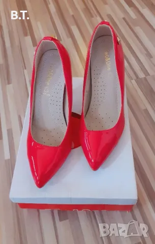 Продавам - Дамски лачени елегантни, червени обувки - 35 номер, снимка 5 - Дамски елегантни обувки - 48081109