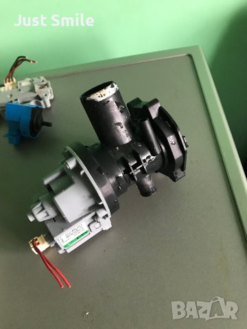 Пералня Ariston hotpoint WMG 722, снимка 12 - Перални - 39889318