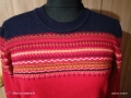 Червен пуловер , снимка 5