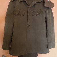 Войнишка лятна строева униформа от 80-те години, снимка 1 - Антикварни и старинни предмети - 42478941