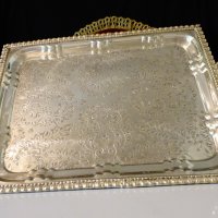 Посребрен бронзов поднос 2 кг.,56 см., снимка 1 - Антикварни и старинни предмети - 42504952