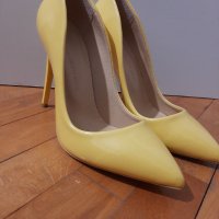 Обувки стилето, снимка 2 - Дамски обувки на ток - 39476798