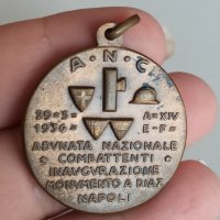 Фашистки Италиянски Медал 1936 година

, снимка 4 - Антикварни и старинни предмети - 42698328