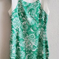 Стилна рокля в свежо зелено, снимка 1 - Рокли - 37758331