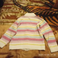 Жилетка за момиче, снимка 2 - Детски пуловери и жилетки - 35280078