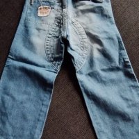 Детски дънки Massimo Dutti размер 4, снимка 4 - Детски панталони и дънки - 38654102