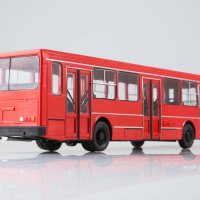 ЛиАЗ 5256 градски автобус - мащаб 1:43 на Наши Автобуси моделът е нов в блистер, снимка 2 - Колекции - 31947537
