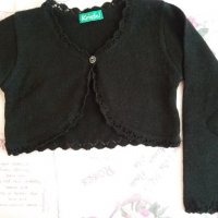Болеро, черно, фино плетиво, р-р 128, снимка 1 - Детски пуловери и жилетки - 29967361