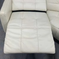 Кремав кожен ъглов диван "Marmount" с електрически релакс механизъм, снимка 3 - Дивани и мека мебел - 40271044