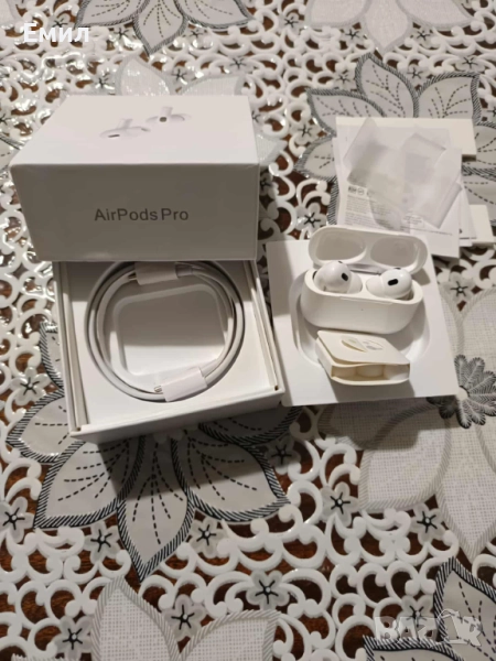 Слушалки Apple AirPods Pro, снимка 1