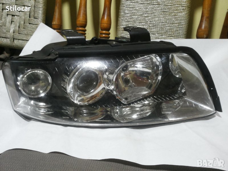 Фар AUDI A4/B6/2000-2004г десен VALEO, снимка 1