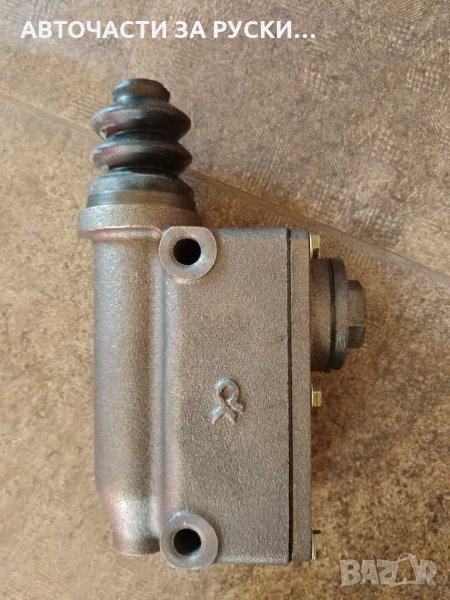 Помпа спирачна Уаз нова руска стар модел, снимка 1