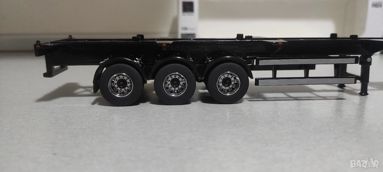 Колекционерски модел ремарке мащаб 1:50, снимка 1