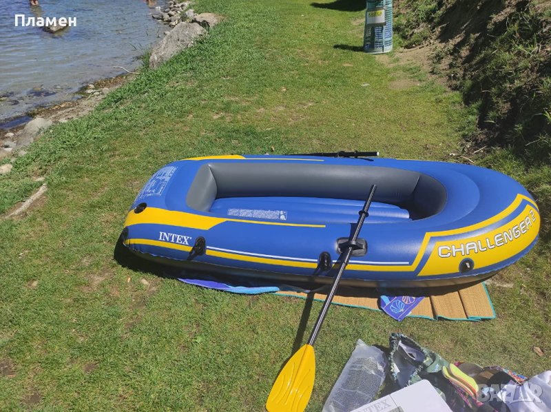 лодкa надуваемa  INTEX Challenger 2  к-т с помпа и гребла риболов, снимка 1