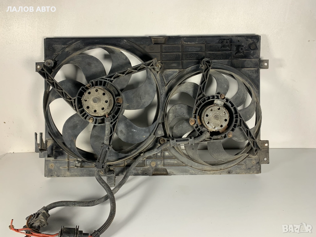 Перки дифузьор Фолксваген Голф 4 Perki Difuzior Vw Golf IV 1J0121207, снимка 1