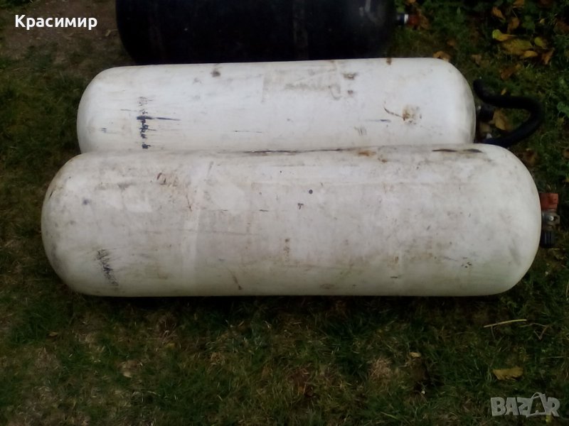 90,95 литрови метан бутилки 1,12,1,24сантиметрови 2011г- 350 лв брой, снимка 1