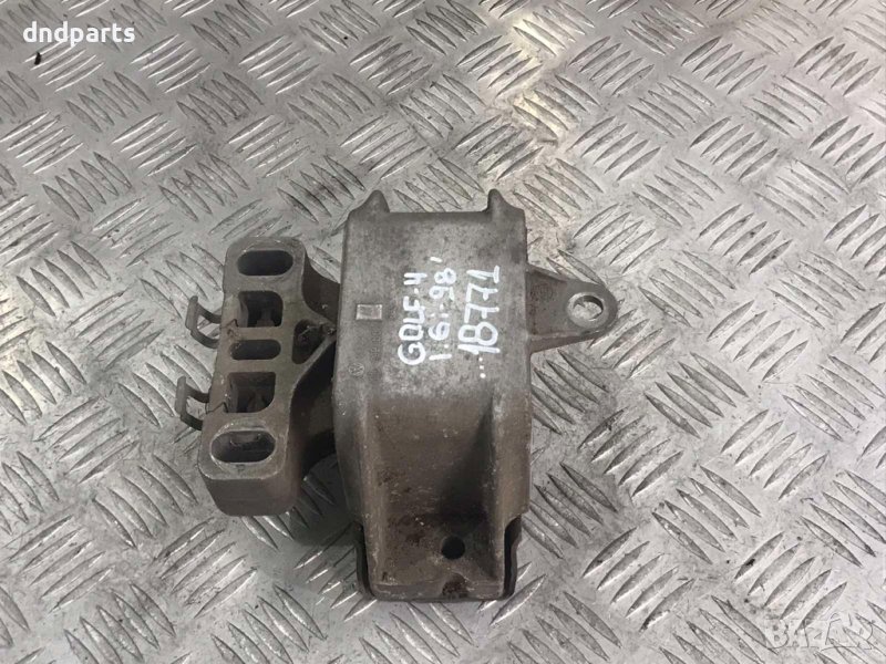 Тампон двигател VW Golf 4,1.6i,1998г., снимка 1