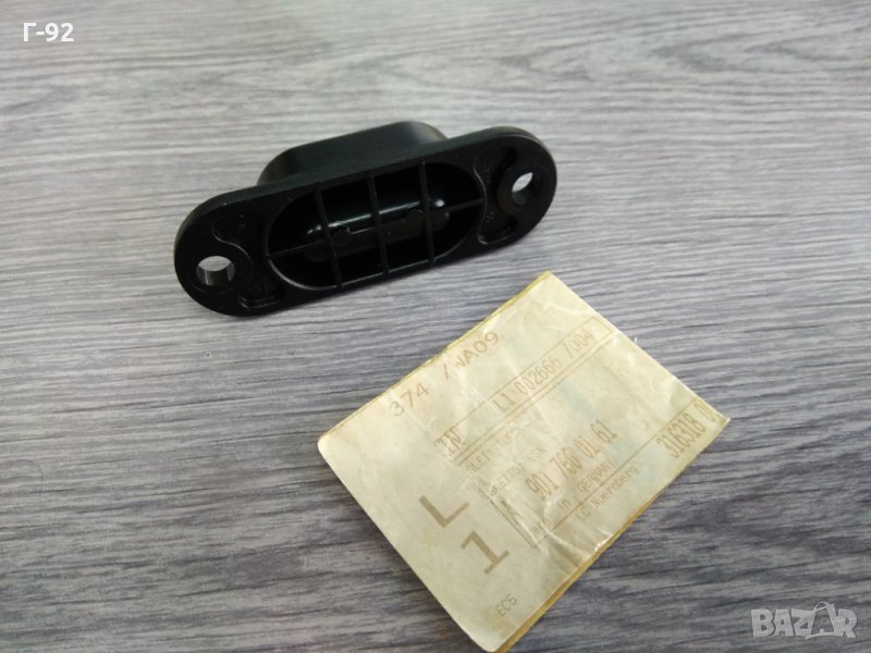 A9017660161**NEU**MERCEDES-BENZ**901-902-903-904**ДЪРЖАЧ НА ВРАТА**, снимка 1