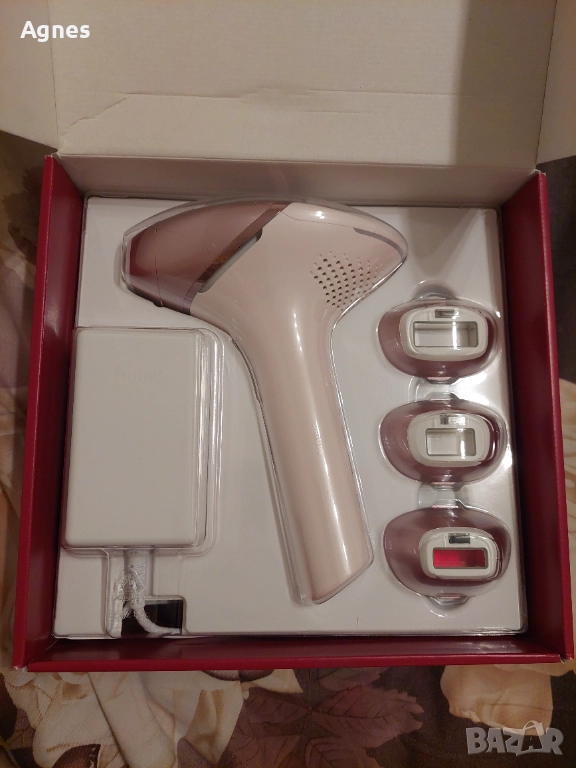 Фотоепилатор Philips Lumea Seria 9000 BRI958/00,, снимка 1