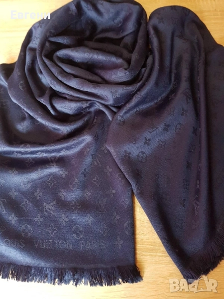Дамски шал Louis Vuitton, снимка 1