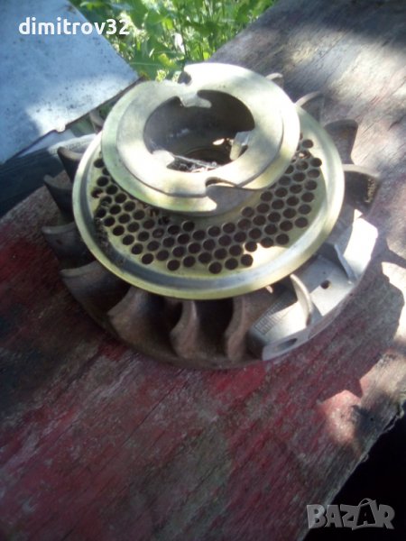 Маховик за Руджерини, снимка 1