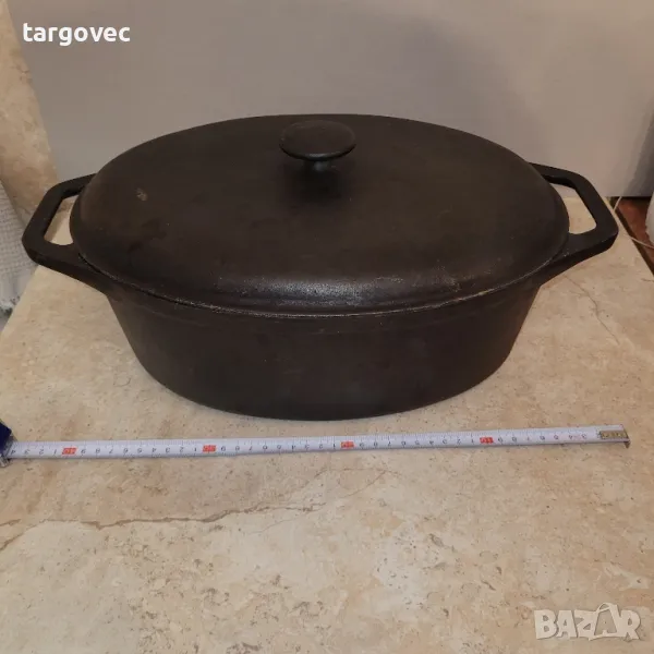 огромен масивен чугунен съд за печене, снимка 1
