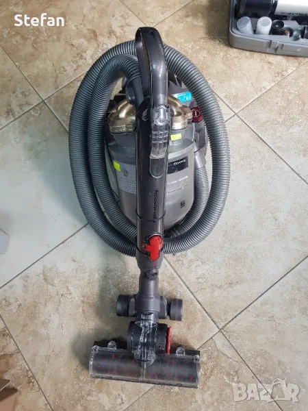 прахосмукачка dyson, снимка 1