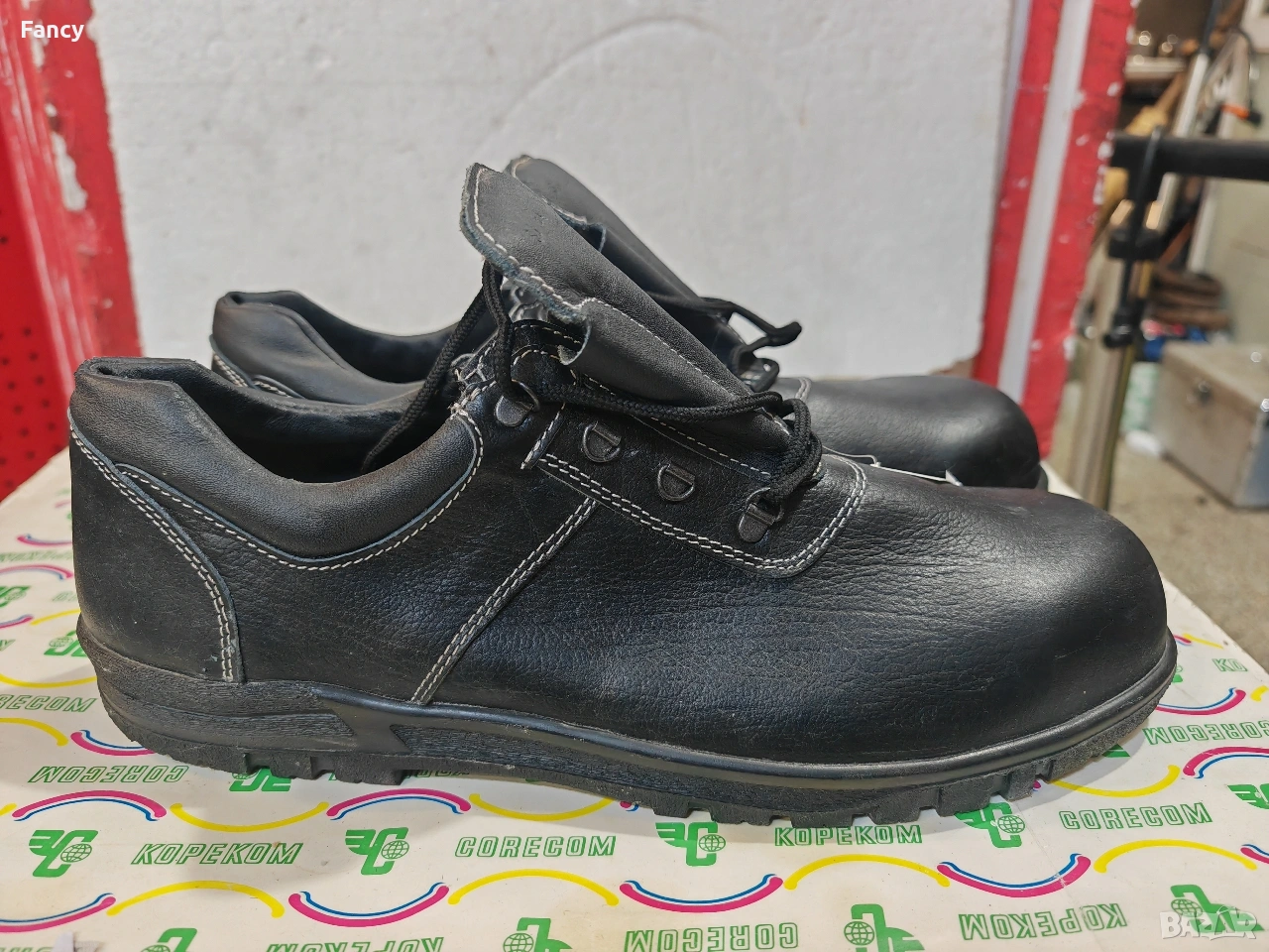 Работни обувки 53 номер, снимка 1