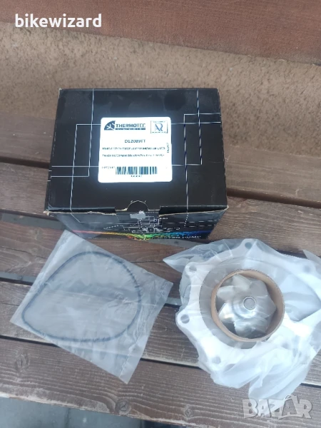 Thermotec водна помпа за Lexus IS220 НОВА, снимка 1