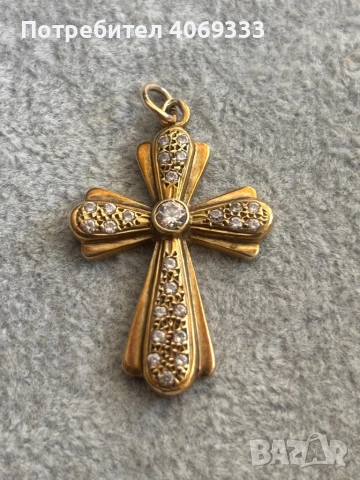 Много красив златен кръст 14к 5.3 гр , снимка 2 - Колиета, медальони, синджири - 51357848