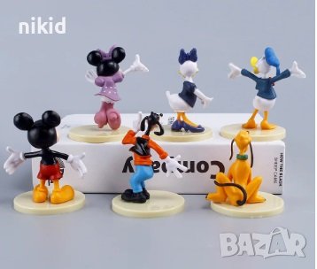 6 бр Мики Мини Маус Mickey Minnie Disney пластмасови фигурки на бяла стойка за украса торта и игра, снимка 2 - Фигурки - 44405038