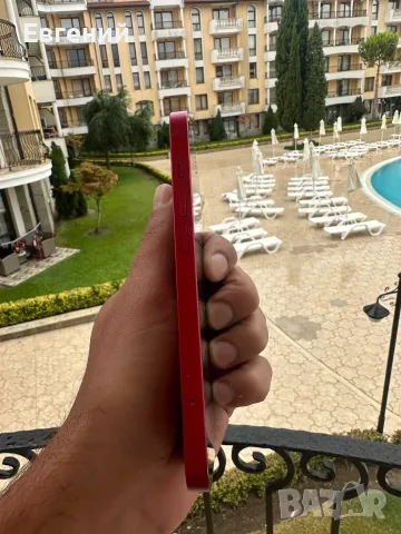 iPhone 13 128GB Red - Отлично състояние | Батерия 86%, снимка 2 - Apple iPhone - 56057538
