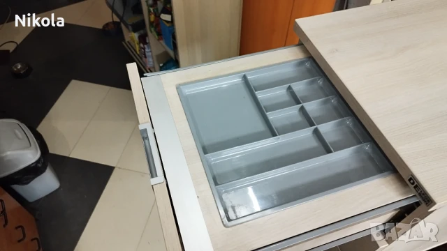 Шкафче за бюро на колела - контейнер със заключване 41,5/50/56см, снимка 11 - Шкафове - 50987035