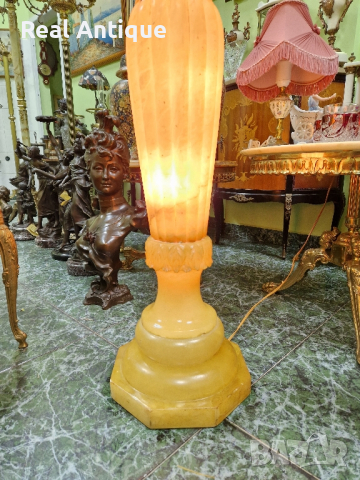 Превъзходна изключително красива антикварна светеща каменна колона , снимка 5 - Антикварни и старинни предмети - 44667174