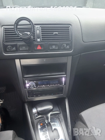 VW GOLF  1.9 TDI  131 ps, снимка 14 - Автомобили и джипове - 56047631