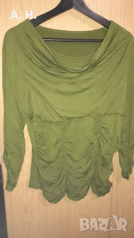 Зелена дамска блуза, снимка 1 - Блузи с дълъг ръкав и пуловери - 30757002