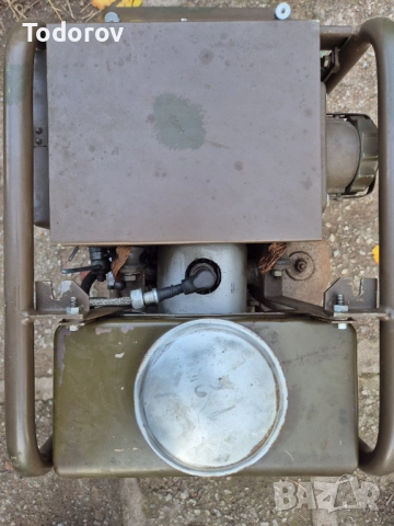 Немски агрегат 12/36V, снимка 2 - Генератори - 52187062