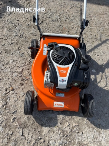 Самоходна косачка Stihl, снимка 2 - Градинска техника - 53992312