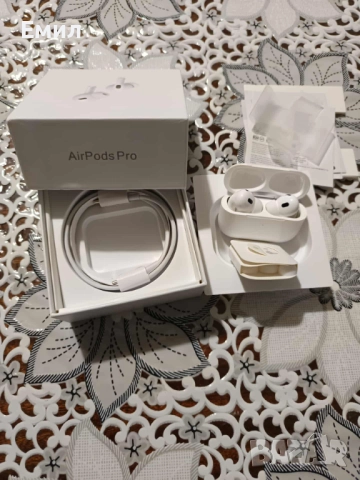 Слушалки Apple AirPods Pro